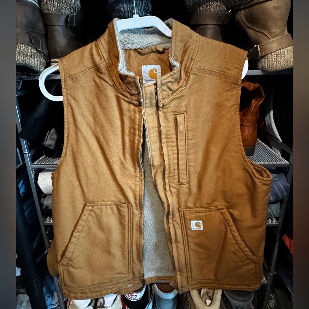 Women’s Carhartt Vest Medium